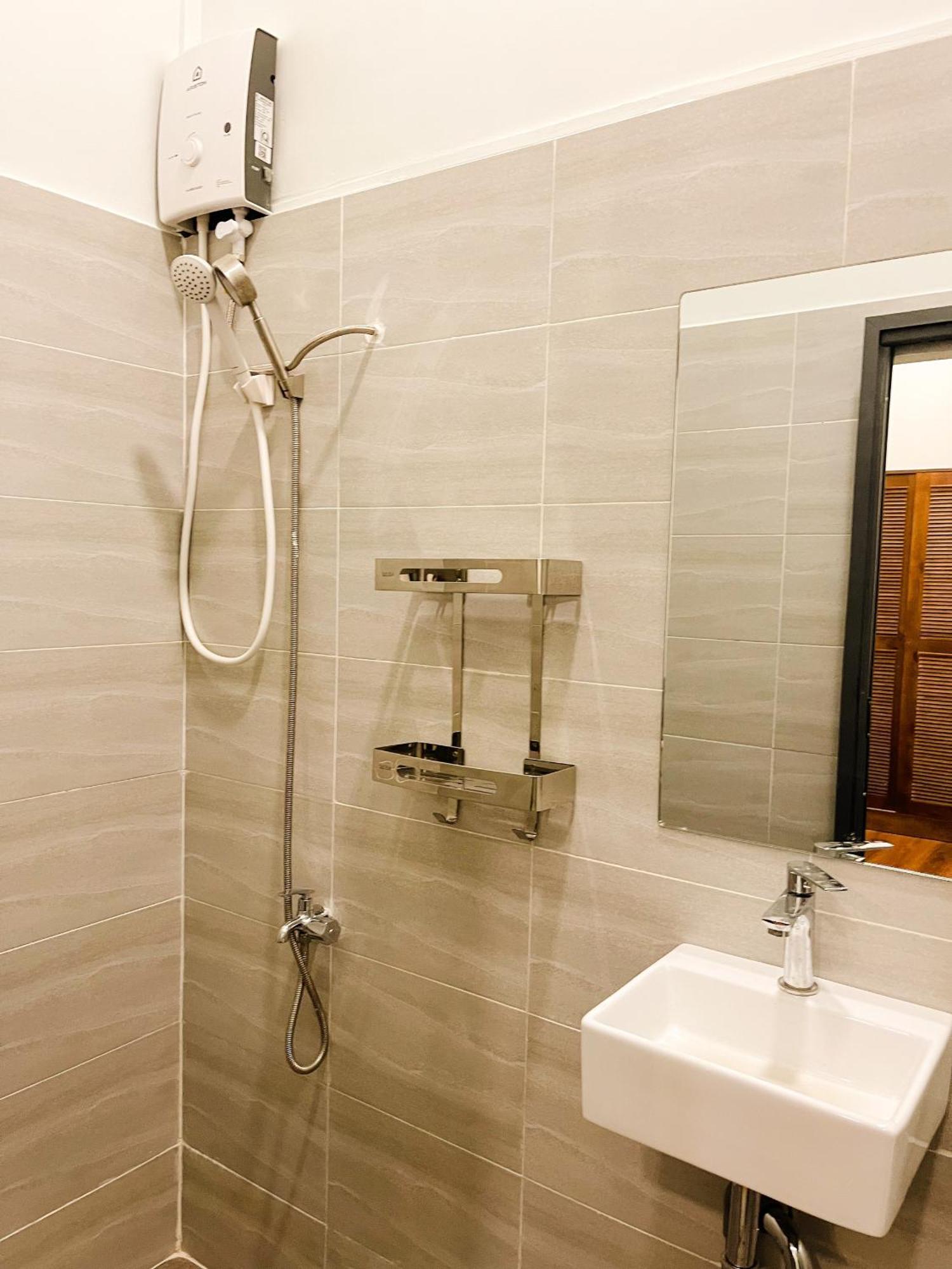 Larita Saigon Homestay